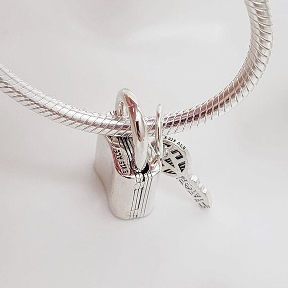 Pandora Padlock and Key Dangle Charm with pouch - Picture 4 of 5